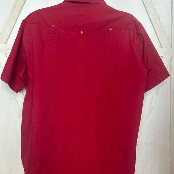 Haband Men's Red Short Sleeve Shirt with White Embroidery - Picture 4 of 5